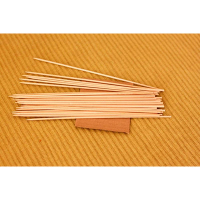 Бамбукові палички для шашлику 30 сантиметрів 100 штук Бамбукові палички для шашлику 30 сантиметрів 100 штук