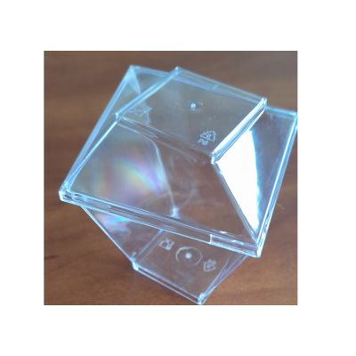 Десертниця склопластик Трапеція з кришкою 15 шт. Десертниця склопластик Трапеція з кришкою 15 шт.