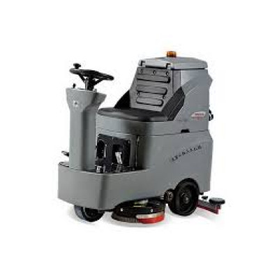 Поломоечная машина (аккумуляторная) GM-AC с сиденьем для водителя Поломоечная машина (аккумуляторная) GM-AC с сиденьем для водителя