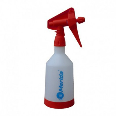 Пляшка з розпилювачем Merida червона bt7 500 мілілітрів Пляшка з розпилювачем Merida червона bt7 500 мілілітрів